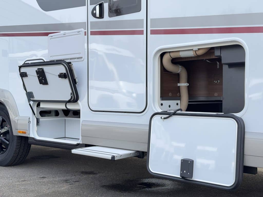 008_chic c-line 4.9 LE RSF-Edition