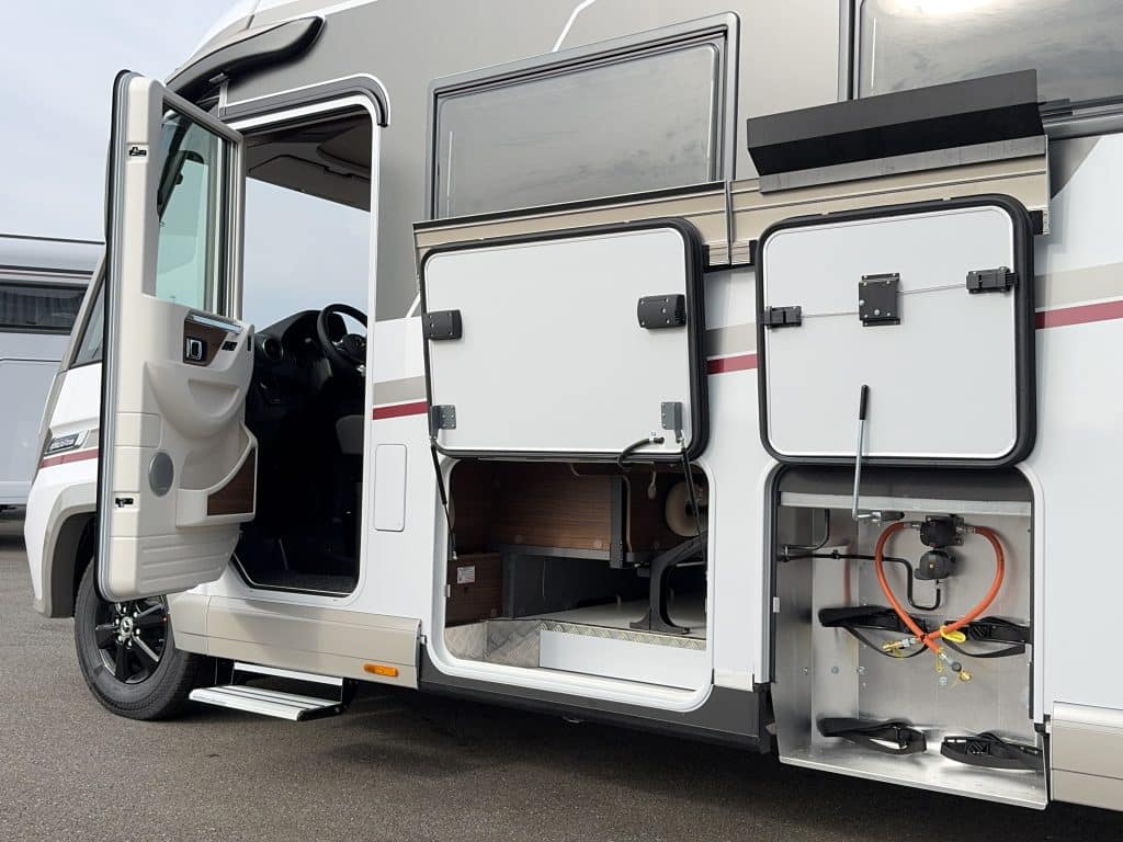 010_chic c-line 4.9 LE RSF-Edition