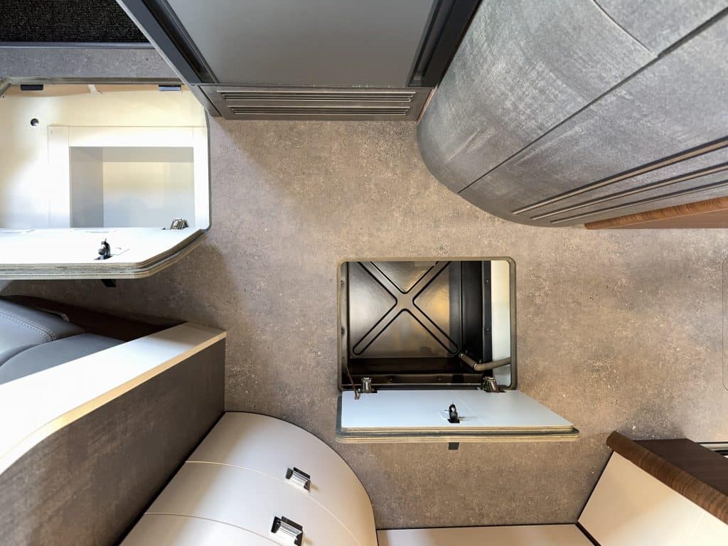 022_chic c-line 4.9 LE RSF-Edition